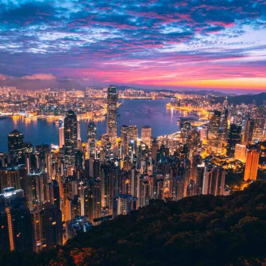 Hong Kong - Foto de Simon Zhu na Unsplash