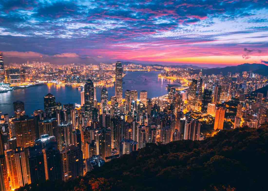 Hong Kong - Foto de Simon Zhu na Unsplash